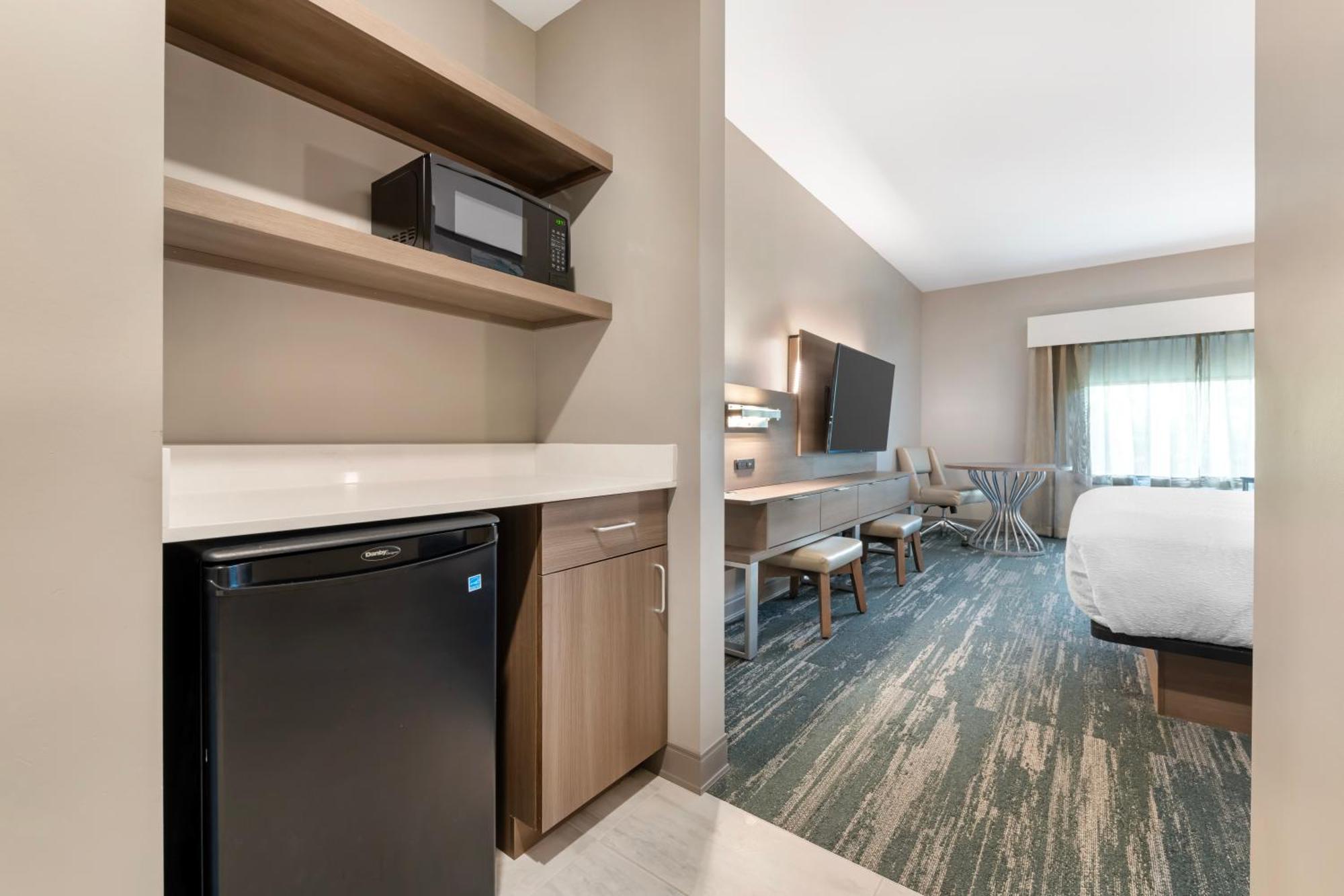 Best Western Plus Grand Rapids Mn Exterior photo